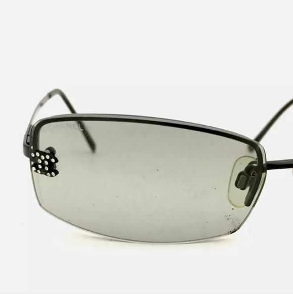 CHANEL RHINESTONE CC LOGO BLACK SUNGLASSES/P0788. - Picture 6 of 10